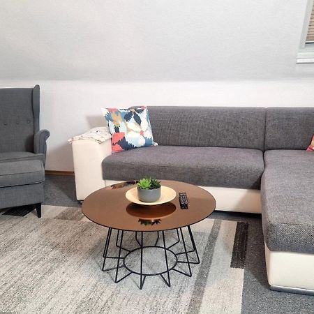 Ferienwohnung Landlicht Mit Terrasse In Ruhiger Lage Sulingen Bagian luar foto