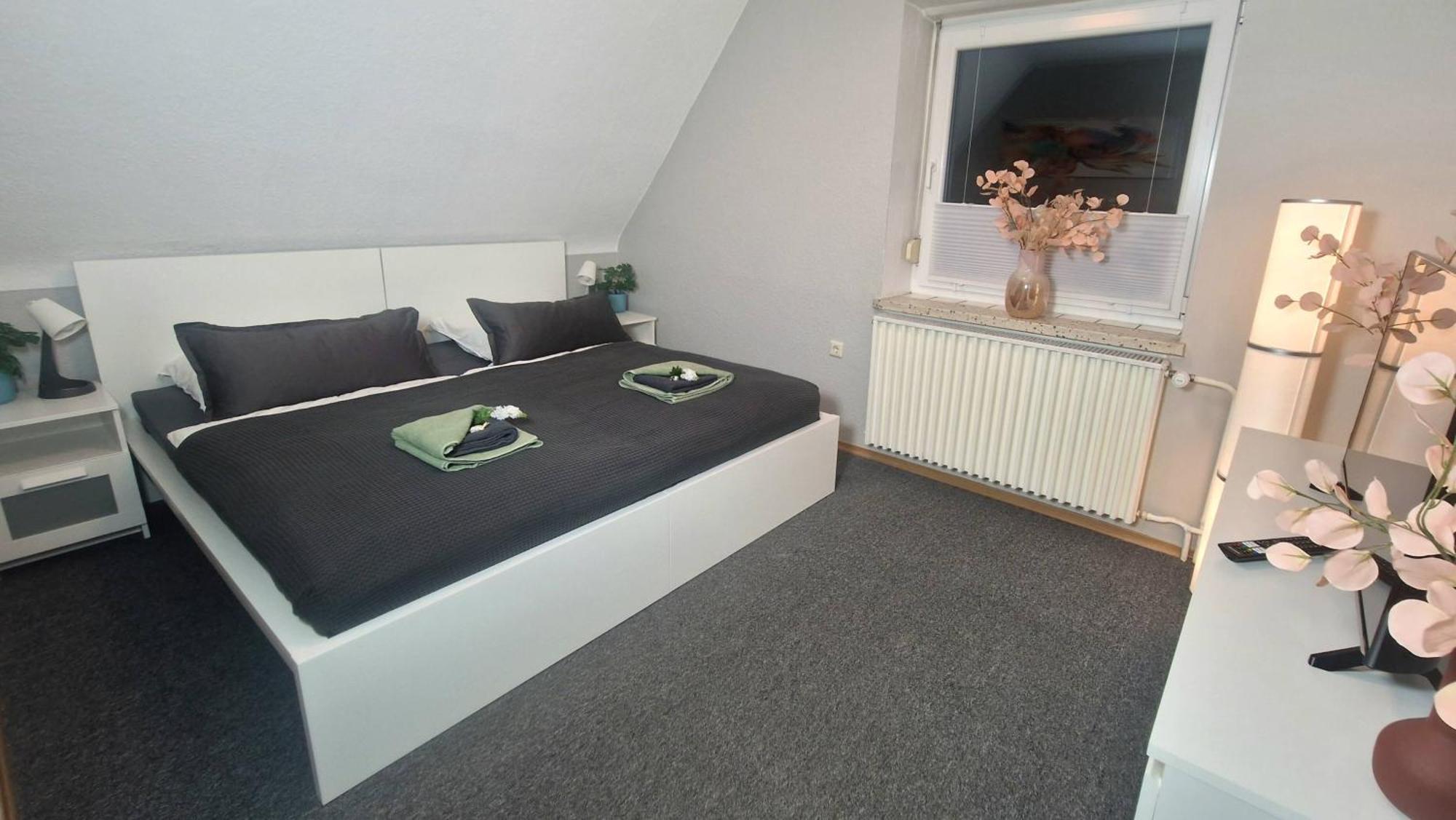 Ferienwohnung Landlicht Mit Terrasse In Ruhiger Lage Sulingen Bagian luar foto